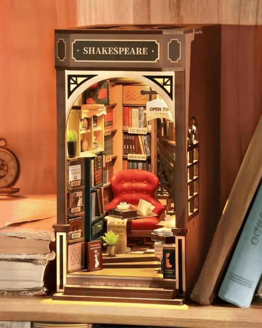 Shakespeare Bookstore Book Nook
