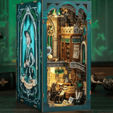 NOOK and STORY Book Nook Darkness Common Room Book Nook