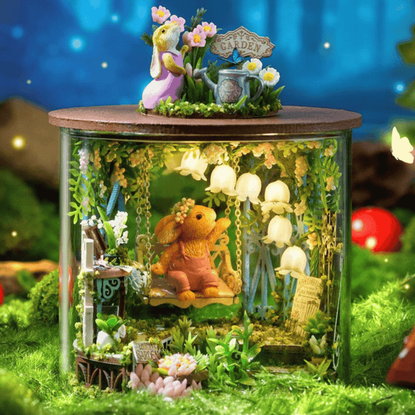 NOOK and STORY Book Nook Fairytale Garden Miniature House
