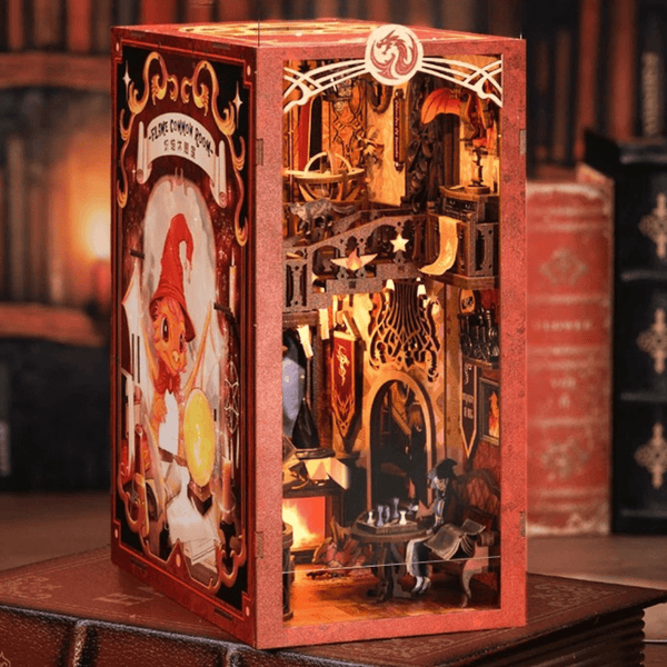 NOOK and STORY Book Nook Flame Common Room Book Nook