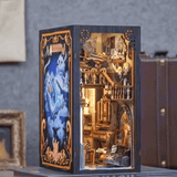 NOOK and STORY Book Nook Nebula Common Room Book Nook