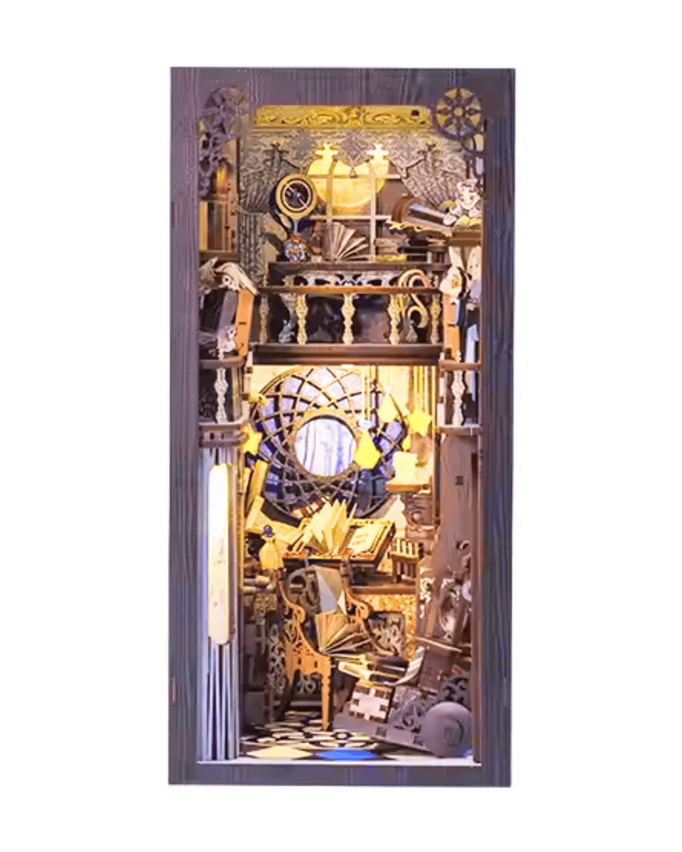 NOOK and STORY Book Nook Nebula Common Room Book Nook