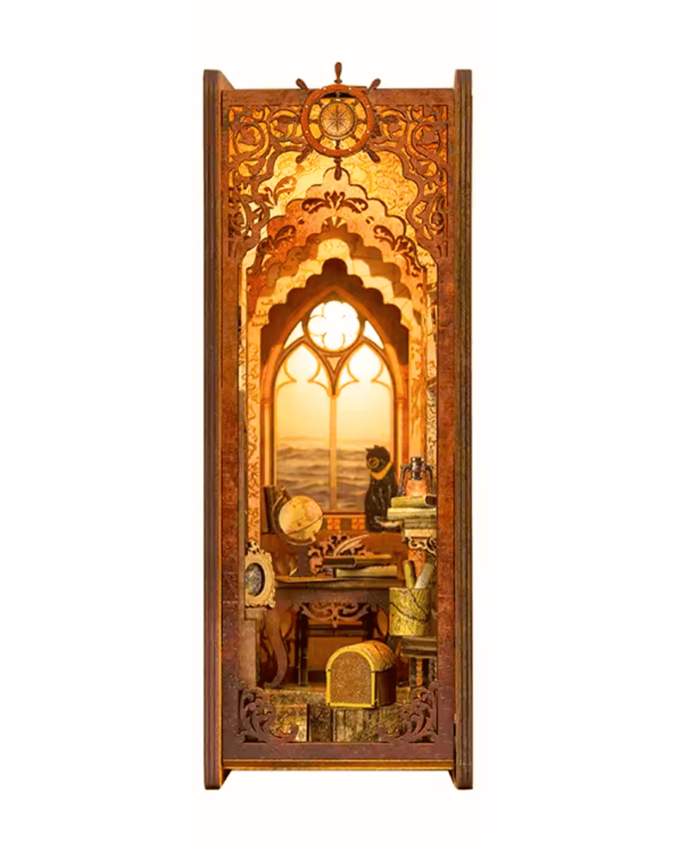 NOOK and STORY Book Nook Sailing Memory Book Nook Kit