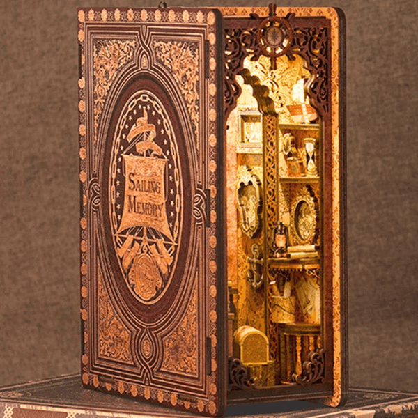 NOOK and STORY Book Nook Sailing Memory Book Nook Kit