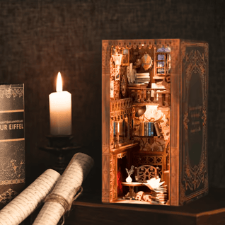 Eternal Bookstore Book Nook