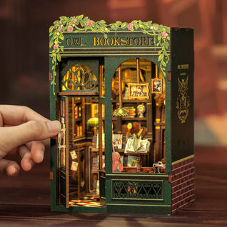 Owl Bookstore Book Nook